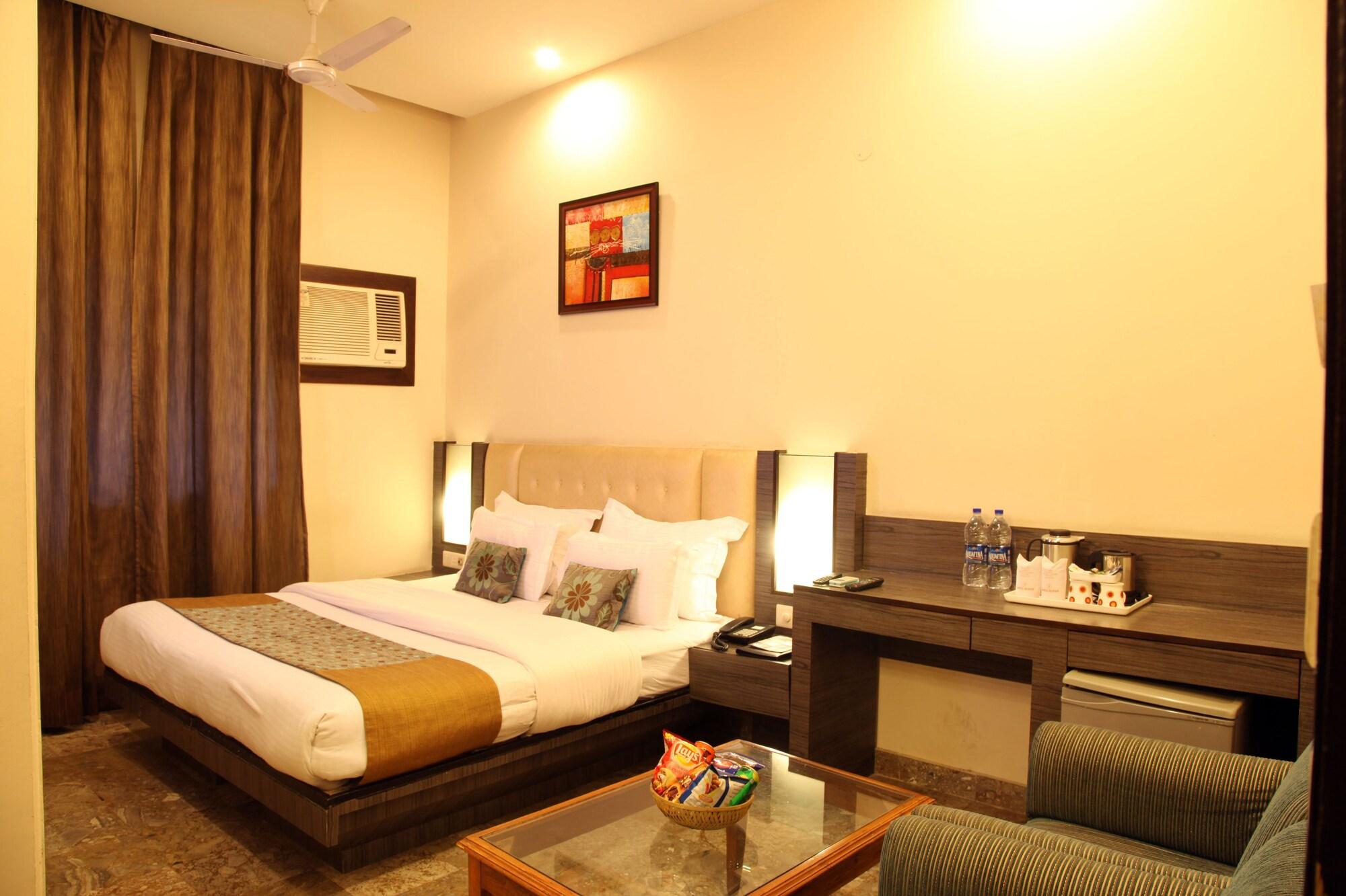 Rupam Hotel Delhi  Luaran gambar