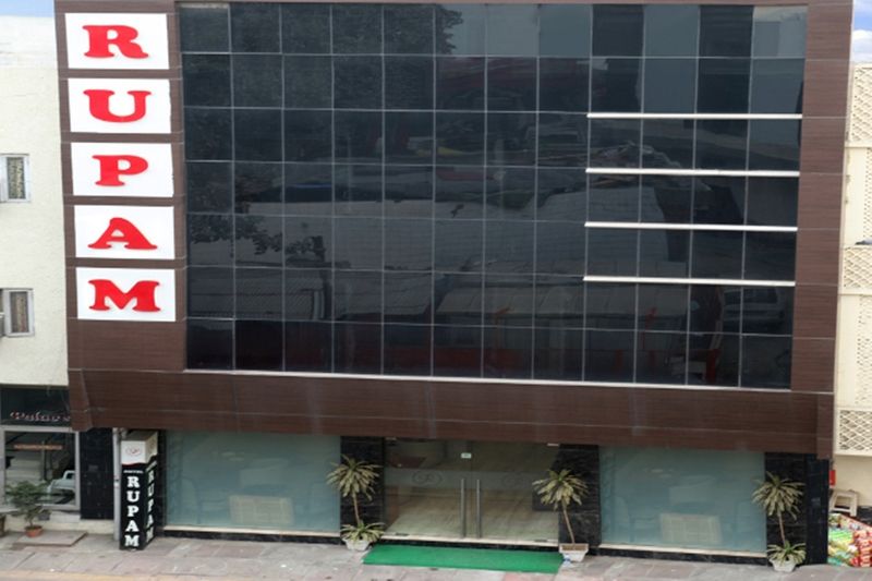 Rupam Hotel Delhi  Luaran gambar